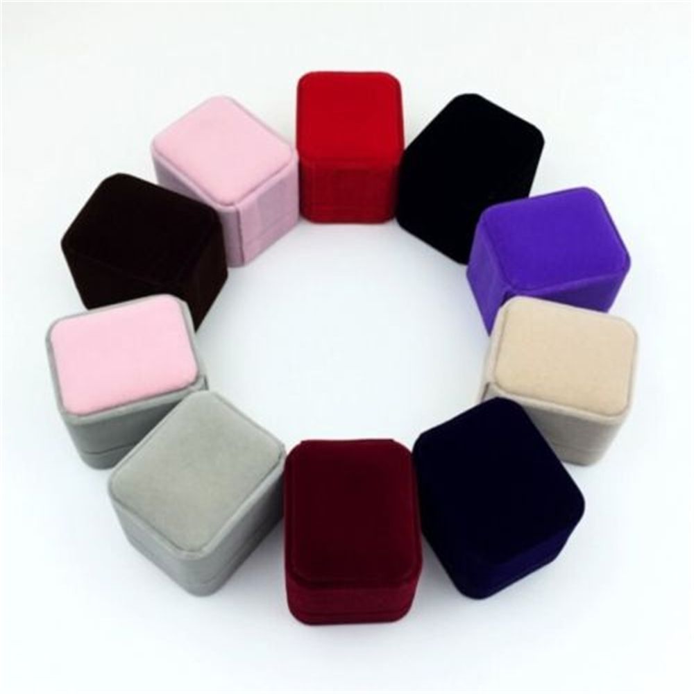 Square Red Engagement Velvet E - đánh giá và giá Velvet Jewelry Box